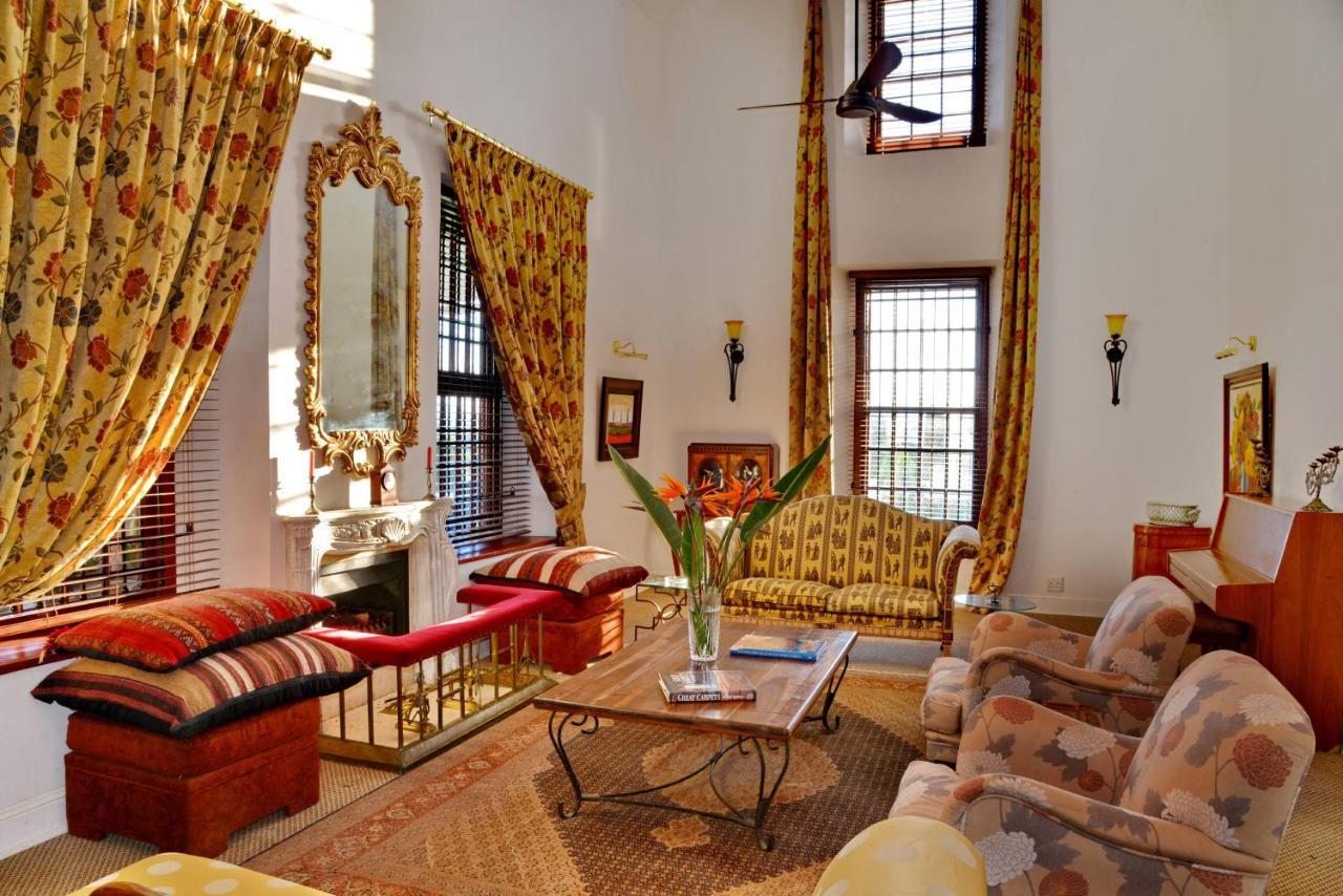Val Du Charron Wine & Leisure Estate Hotel Уелингтън Екстериор снимка